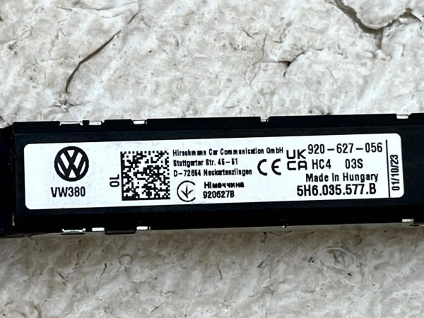 Volkswagen Golf Mk8 Left Tailgate Antenna Amplifier 2020-2024 5H6035577B Genuine 7 Volkswagen Golf Mk8 Left Tailgate Antenna Amplifier 2020 2024 5H6035577B Genuine 178442482317 8