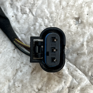 Volkswagen ID.3 Bumper Parking Sensor Plug Connector 2021 ON 1EA973703D Genuine - Image 8