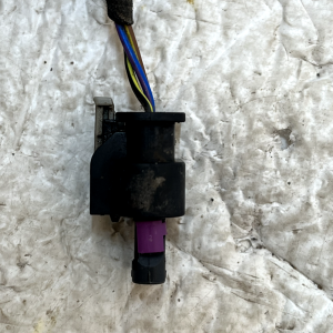 Volkswagen ID.3 Bumper Parking Sensor Plug Connector 2021 ON 1EA973703D Genuine - Image 5