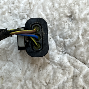 Volkswagen ID.3 Bumper Parking Sensor Plug Connector 2021 ON 1EA973703D Genuine - Image 7