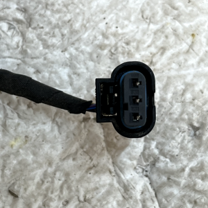 Volkswagen ID.3 Bumper Parking Sensor Plug Connector 2021 ON 1EA973703D Genuine - Image 8