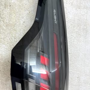 Volkswagen Tiguan MK3 Rear Left Outer Tail Light Lamp 2024 ON 571945207C Genuine - Image 4