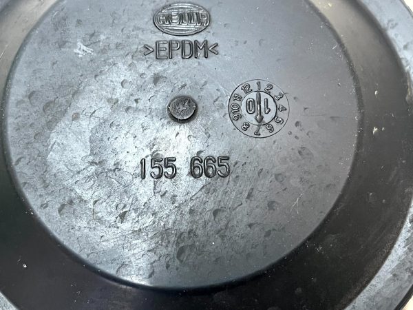 Volkswagen VW Passat B6 Headlight Headlamp Bulb Dust Cap Cover 155665 Genuine 6 Volkswagen VW Passat B6 Headlight Headlamp Bulb Dust Cap Cover 155665 Genuine 178320005677 7