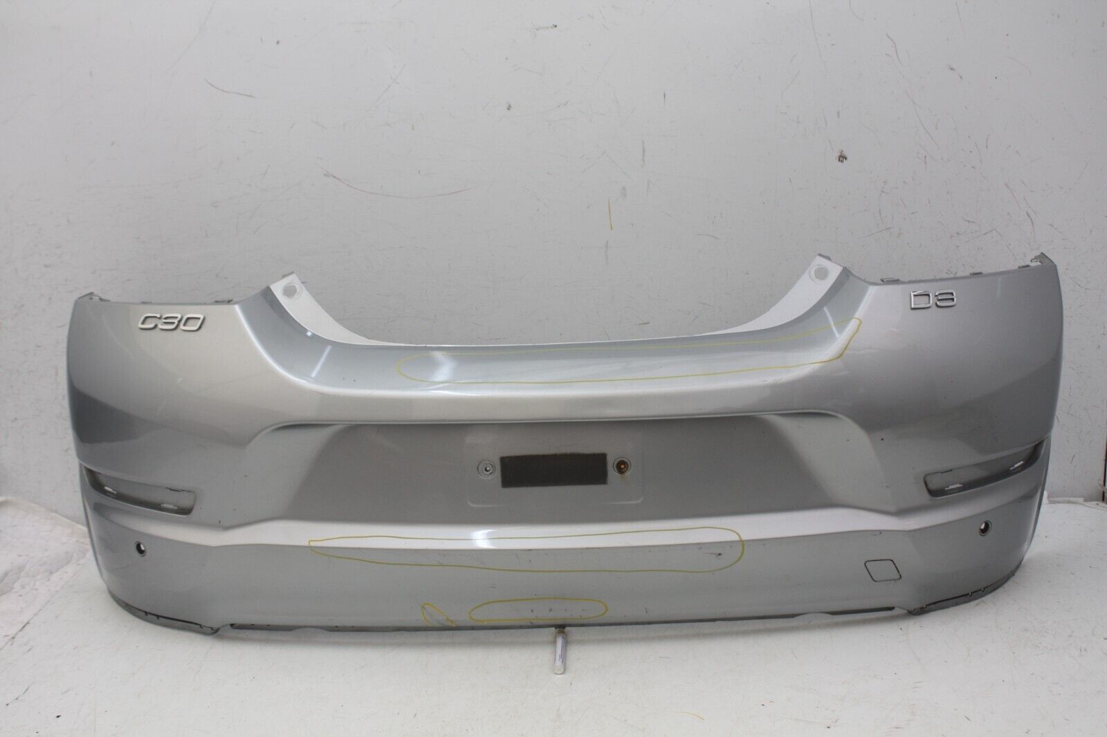 Volvo C30 R Design Rear Bumper 2010 TO 2013 31214651 Genuine *DAMAGED*