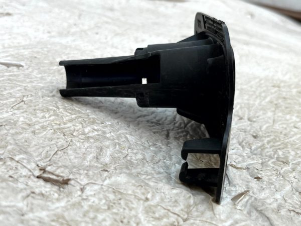 Volvo V60 Mk2 Front Right Side Headlight Washer Cover Bracket 31663587 Genuine 178448485807 6