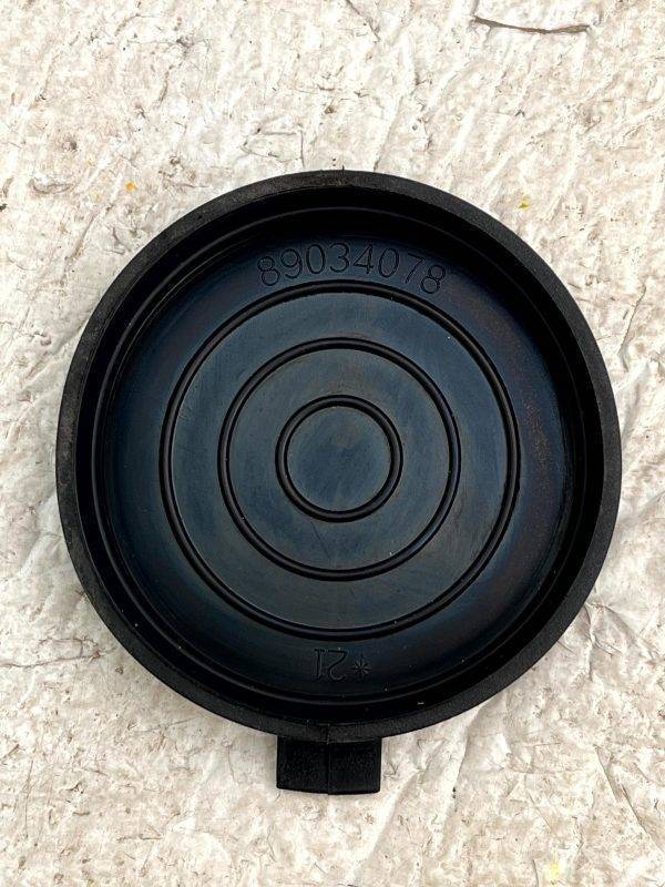 Volvo V70 Front Headlight Headlamp Bulb Dust Cover Cap 89034078 Genuine 3 Volvo V70 Front Headlight Headlamp Bulb Dust Cover Cap 89034078 Genuine 178225169007 4