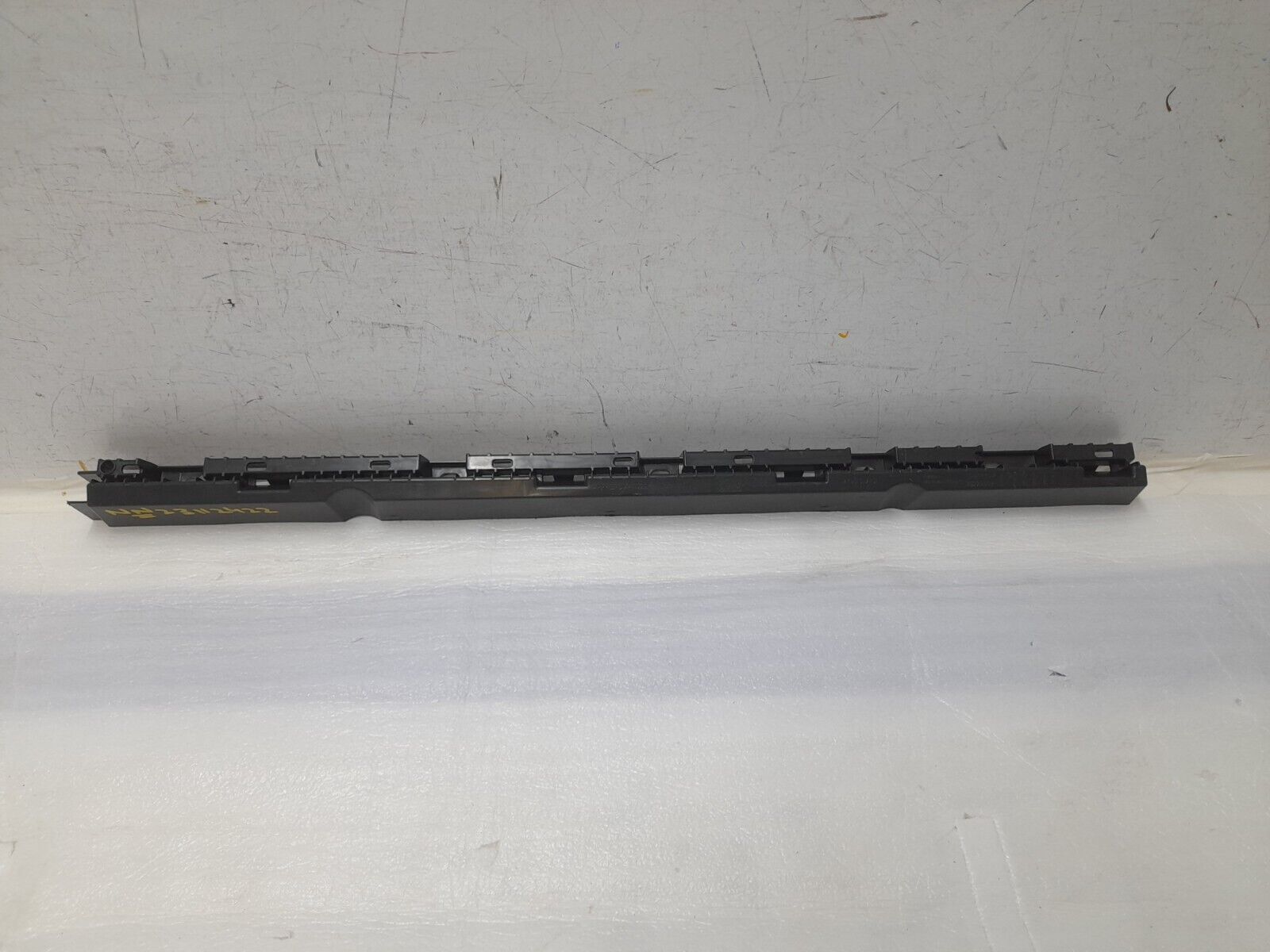 Volvo XC90 Front Right Side Skirt Bracket 2015 ON 32216524 Genuine