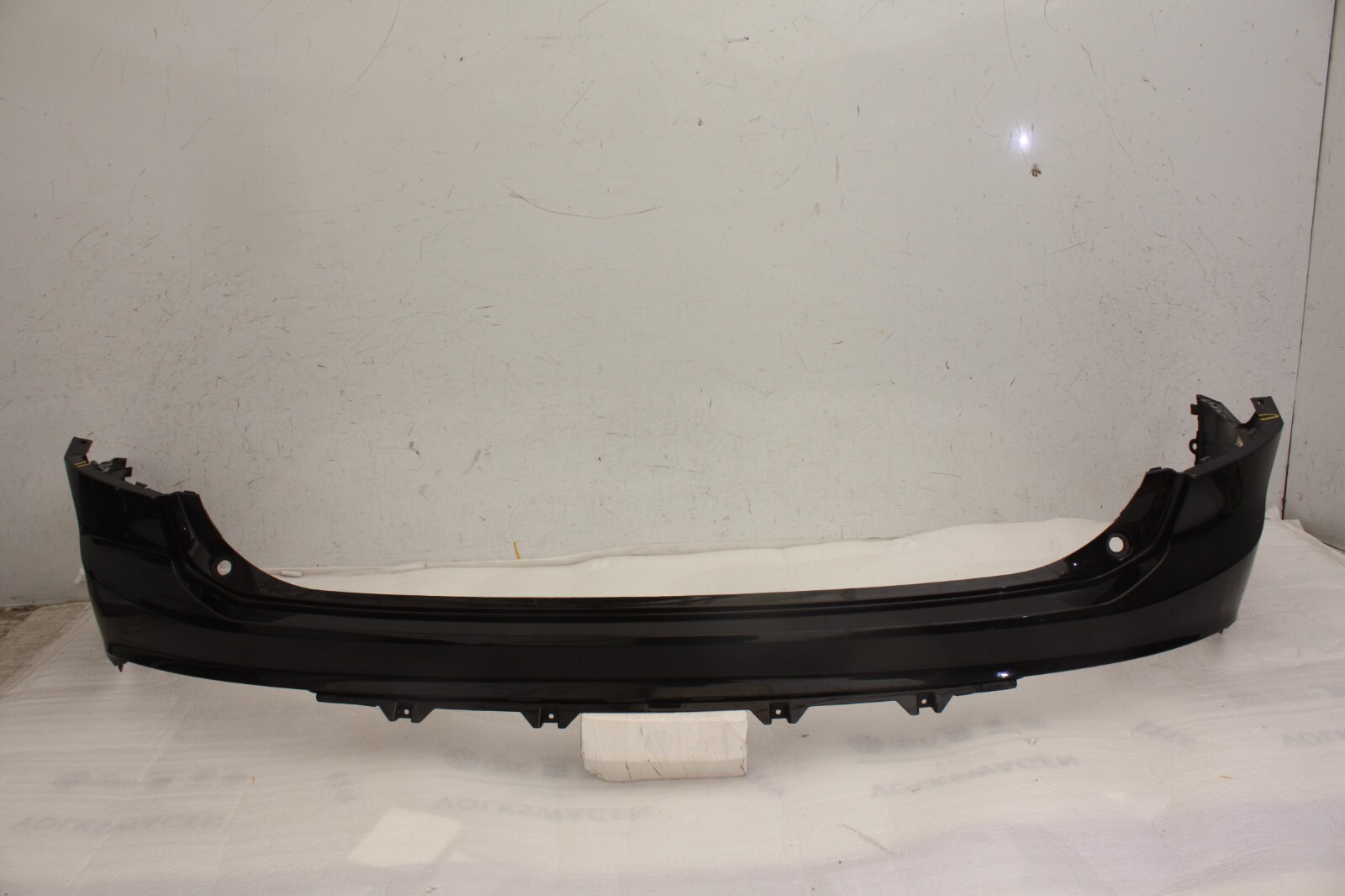 Volvo XC90 Rear Bumper 2015 ON 31690642 Genuine