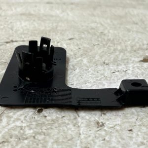 Volvo XC90 Rear Right Side Parking Sensor Mount Bracket 20-24 32345822 Genuine - Image 6
