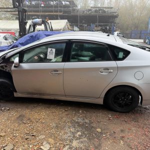 2015 Toyota Prius Hybrid Auto 1.8L Accident Damaged Salvage Spares Breaking Part - Image 4
