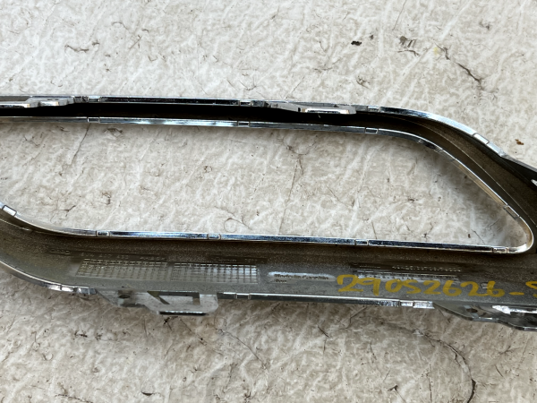 Audi A3 8Y S Line Rear Bumper Left Exhaust Tip 2020 TO 2024 8Y4807833 Genuine 6 Audi A3 8Y S Line Rear Bumper Left Exhaust Tip 2020 TO 2024 8Y4807833 Genuine 178315912988 7