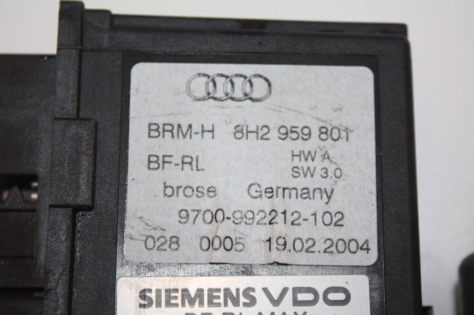 Audi-A4-B7-Front-Left-Window-Regulator-Motor-2004-8H2959801-Genuine-176174195758-10