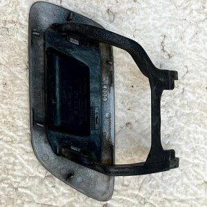 Audi A5 B8 8F Front Right Headlight Washer Cover 2012 TO 2017 8T0955636B Genuine - Image 4