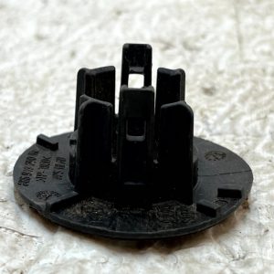 Audi A5 S5 PDC Parking Distance Control Sensor Holder Bracket 8W6919290 Genuine - Image 7