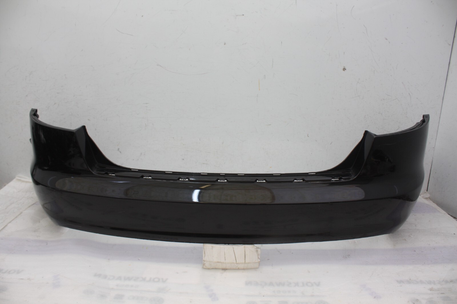 Audi A6 SE Rear Bumper 2009 TO 2011 4F5807511E Genuine *DAMAGED*