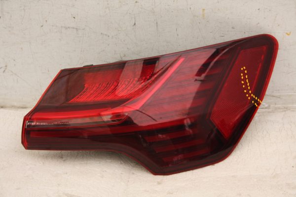 Audi-E-Tron-Right-Side-Tail-Light-4KE945092B-Genuine-LENS-CRACKED-177059836208