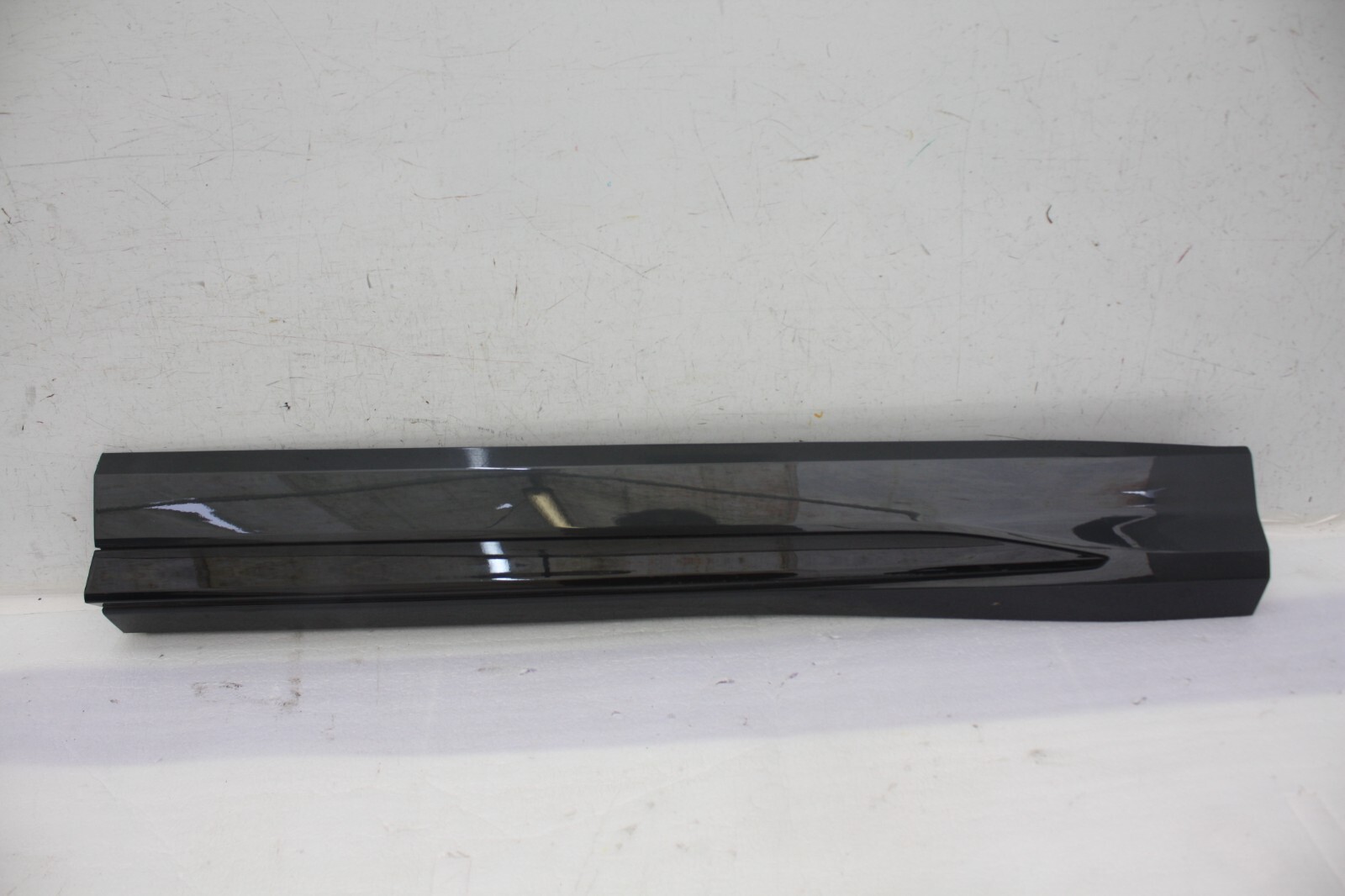 Audi Q3 Front Right Side Door Moulding 2018 ON 83A853960A Genuine