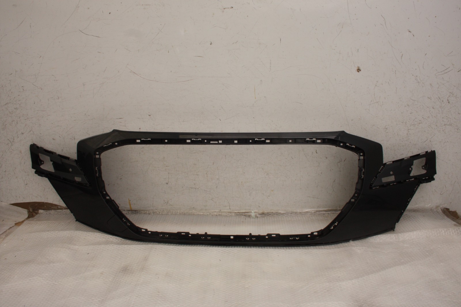 Audi Q4 E-Tron Front Bumper Grill Surround 2021 ON 89A807725A Genuine