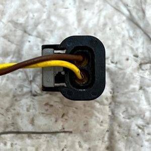 Audi Seat Skoda Volkswagen 2 Pin Wiring Harness Plug Connector 4F0973702 Genuine - Image 6