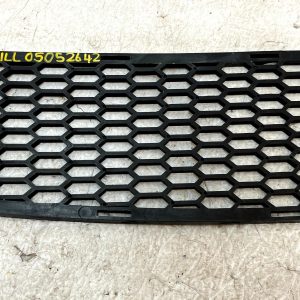 BMW 1 Series E82 E88 Front Bumper Lower Grille 2007 TO 2013 3399131 Genuine - Image 9