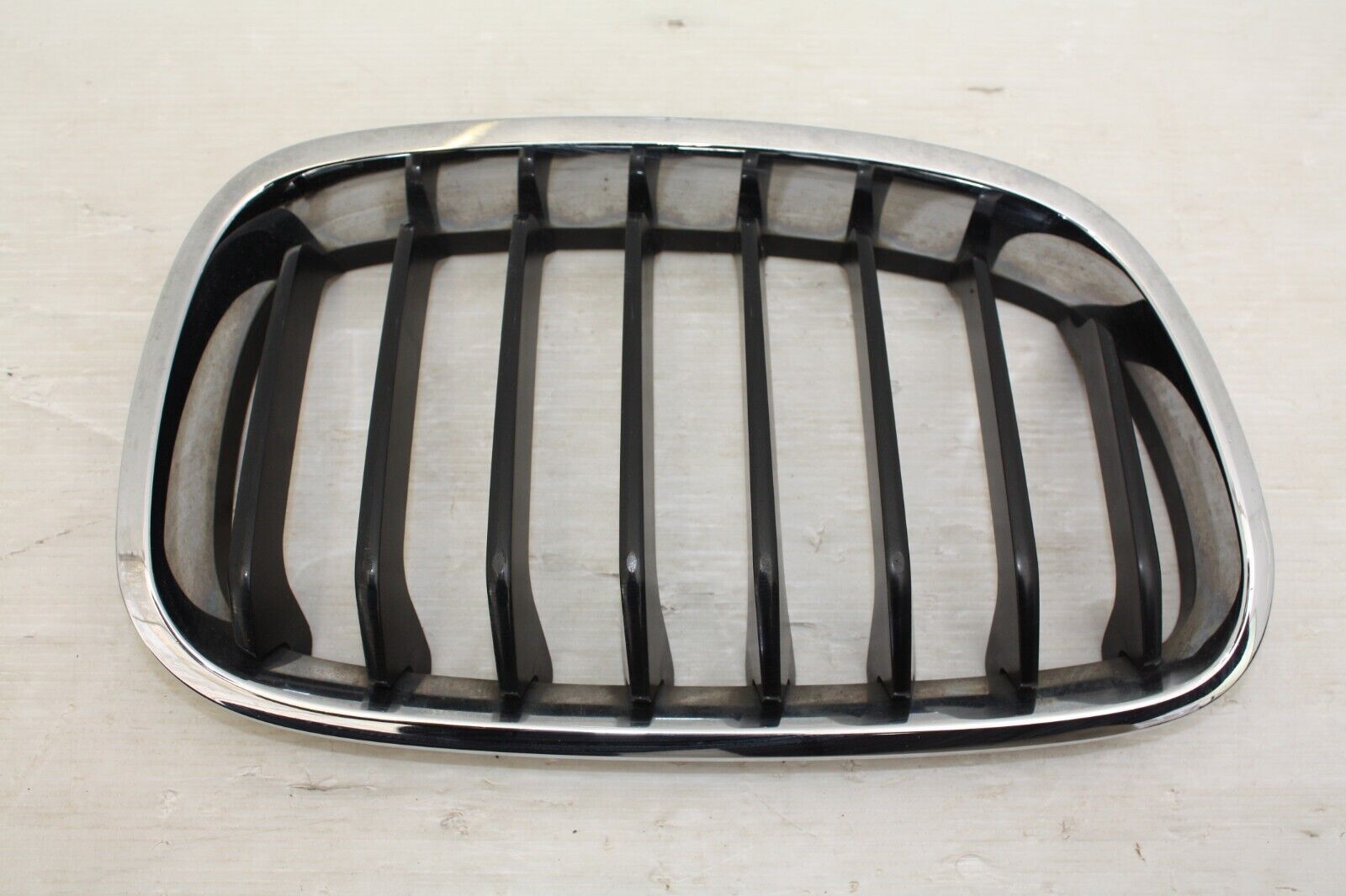 BMW 1 Series F20 Front Bumper Right Kidney Grill 2012 TO 2015 7239022 Genuine