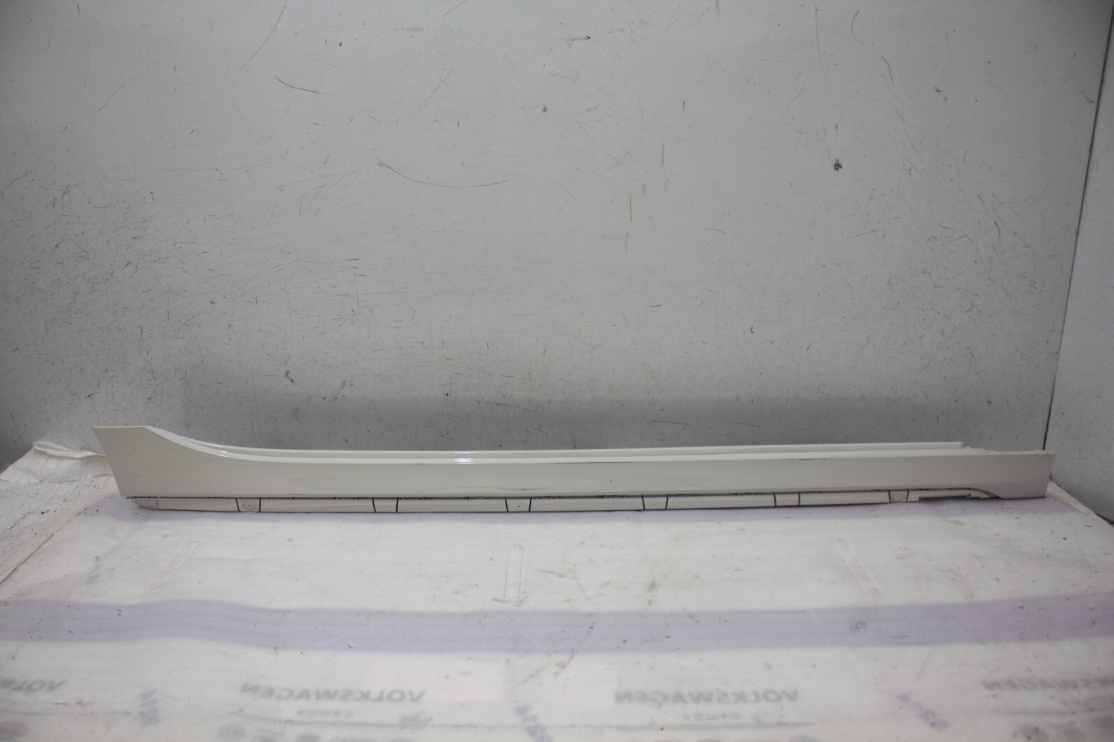 BMW 1 Series F40 M Sport Right Side Skirt 2019 TO 2024 51778072574 Genuine