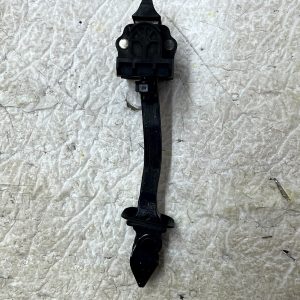 BMW 1 Series F40 Rear Right Door Check Strap Limiter 2019-2024 7448039 Genuine - Image 4