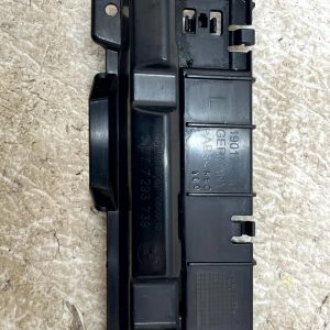 BMW 3 GT F34 Front Left Side Skirt Holder Bracket 2013-2016 51777293739 Genuine - Image 3