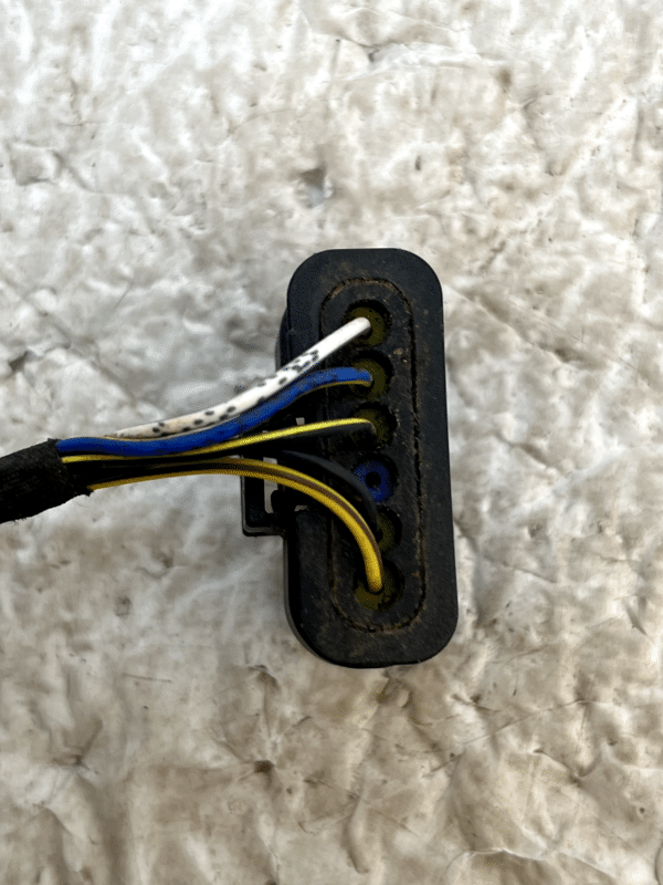 BMW 3 Series E90 E91 6 Pin Wiring Loom Harness Plug Connector PA66GF25 Genuine 4 BMW 3 Series E90 E91 6 Pin Wiring Loom Harness Plug Connector PA66GF25 Genuine 178409420148 5