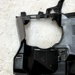 BMW 3 Series F30 F31 LCI Front Bumper Right Fog Lamp Bracket 15-18 51117386362 - Image 10