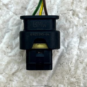 BMW 3 Series F30 F31 PDC Sensor Wiring Harness Plug Connector 6925595 Genuine - Image 3