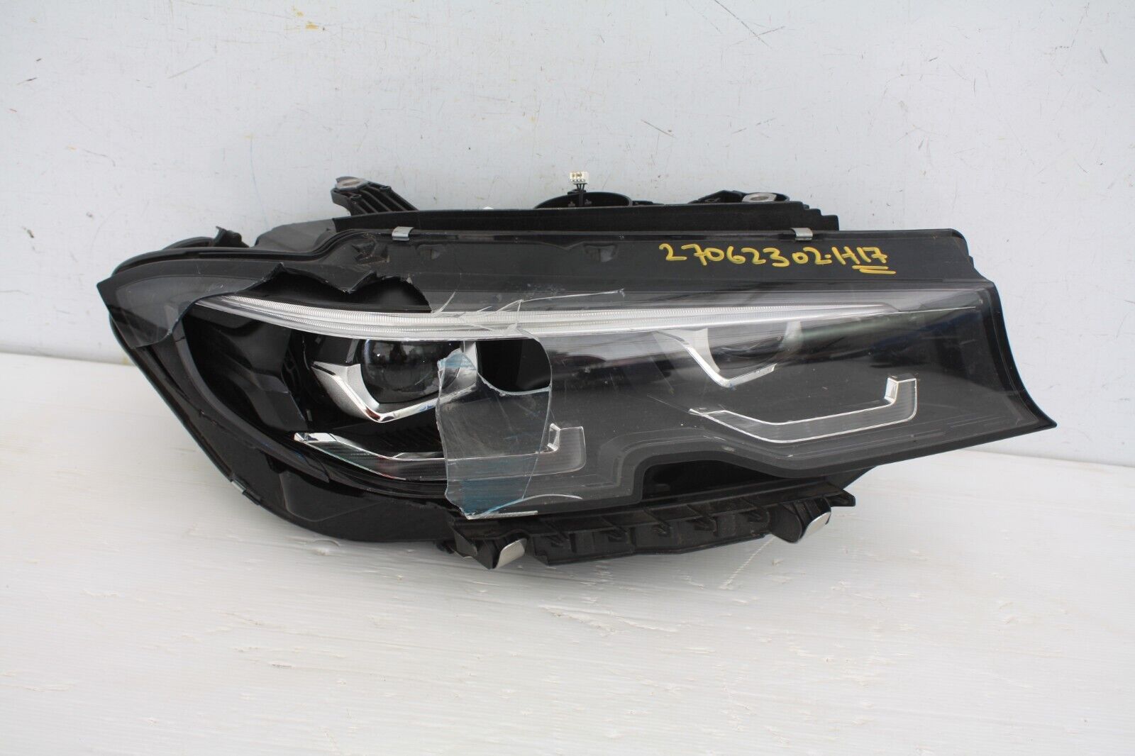 BMW 3 Series G20 G21 Right Side LED Headlight 2019-2023 950091201 *DAMAGED*