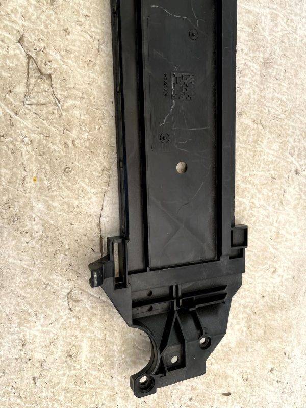 BMW 5 6 7 Series F01 F06 F10 F11 F12 Front Radiator Mount Bracket 1710780461905 178507815478 11
