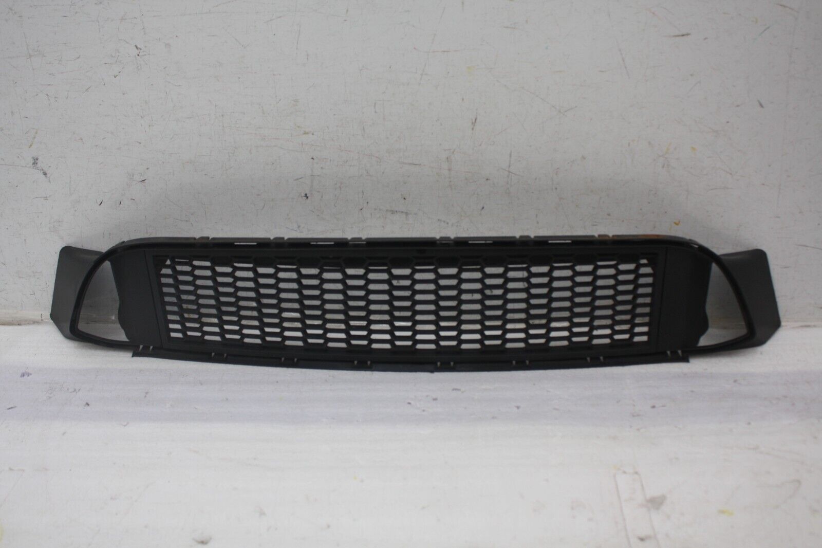 BMW 5 Series F10 F11 M Sport Front Bumper Grill 51748049347 Genuine