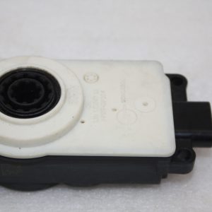 BMW 5 Series G30 Intake Actuator Motor 5811R1001 Genuine - Image 3