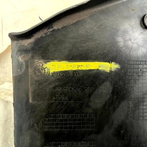 BMW X3 G01 Front Left Wheel Arch Cover 2021 TO 2024 51719854881 Genuine *Damage* - Image 8