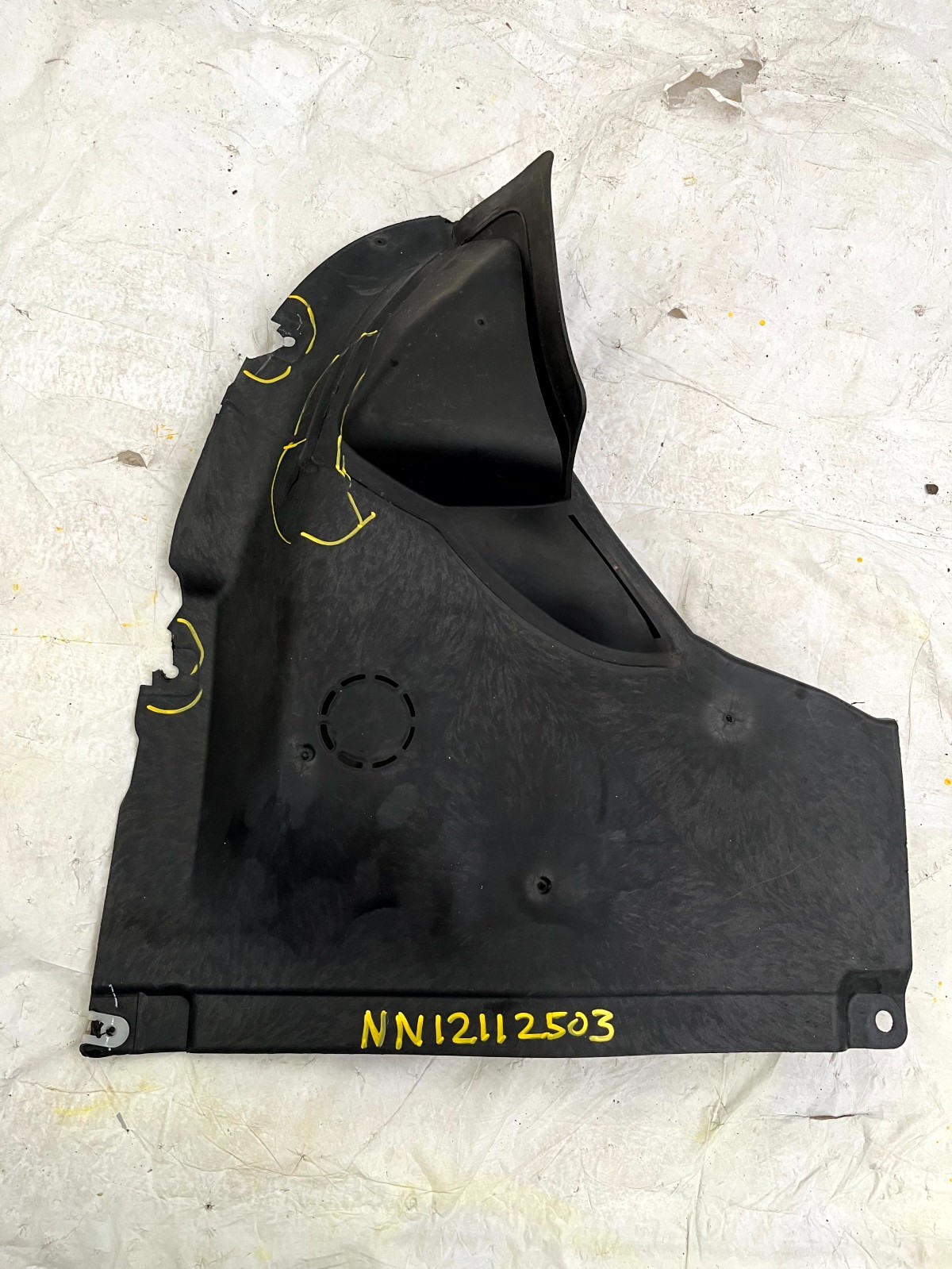 BMW X3 G01 Front Left Wheel Arch Cover 2021 TO 2024 51719854881 Genuine *Damage*