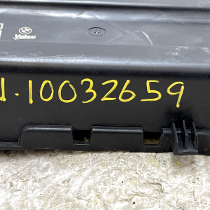BMW X3 X4 G01 G02 Blind Motor Actuator Motor Cover 5A226880323 Genuine - Image 9