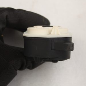 BMW X5 G05 Intake Actuator Motor 2018 TO 2023 5811R1000 Genuine - Image 6