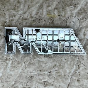 BMW X6 E71 Rear Trunk Lid Emblem Badge Logo 51147250850 Genuine - Image 3
