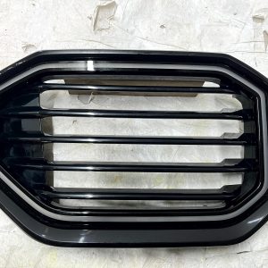 BMW XM G09 Front Bumper Right Side Grille 2023 ON 51139451678 Genuine - Image 1
