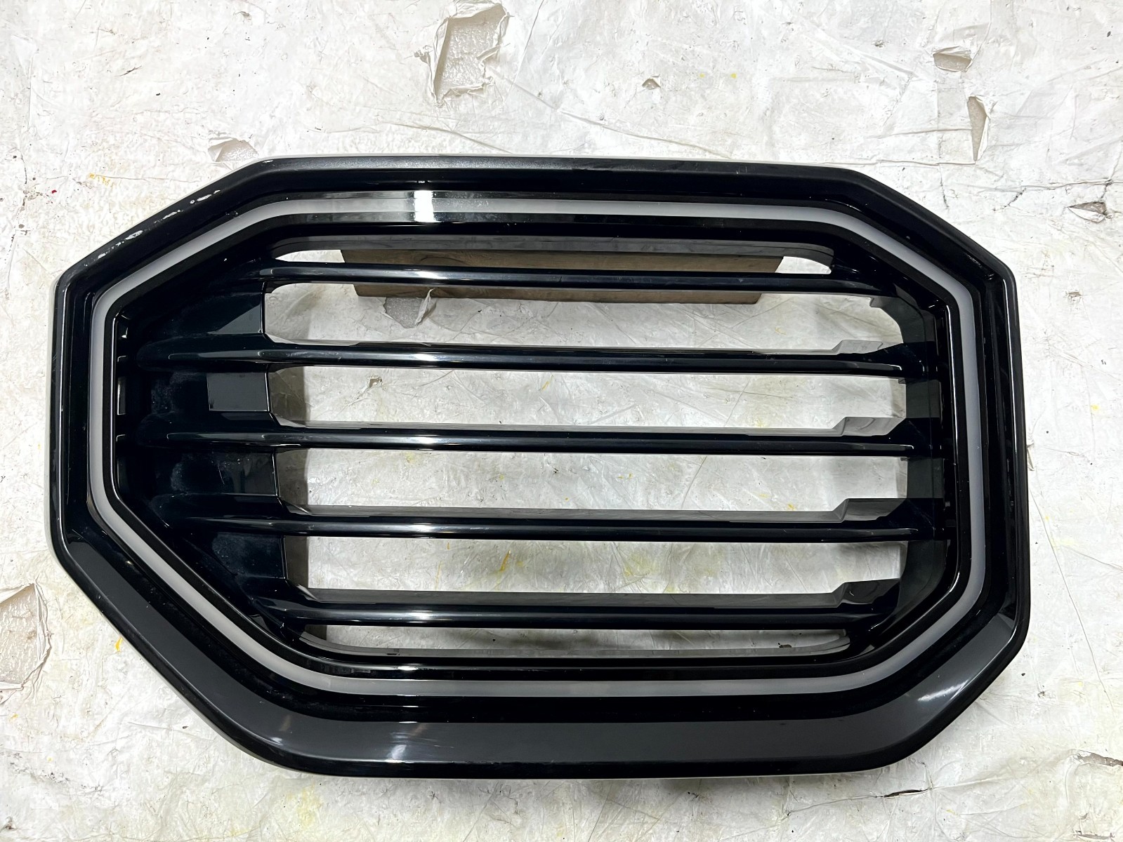 BMW XM G09 Front Bumper Right Side Grille 2023 ON 51139451678 Genuine