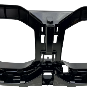 BMW XM G09 Upper Radiator Air Duct Guide 2024 ON 51749451352 Genuine - Image 4