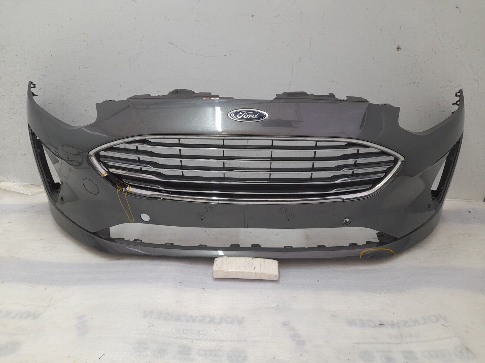 Ford Fiesta Front Bumper 2017 TO 2022  *DAMAGED* **AFTER MARKET**