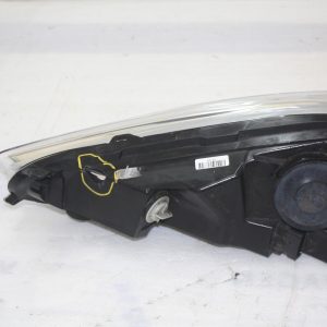 Ford Fiesta Right Side Headlight C1BB-13W029-DG Genuine *DAMAGED* - Image 9