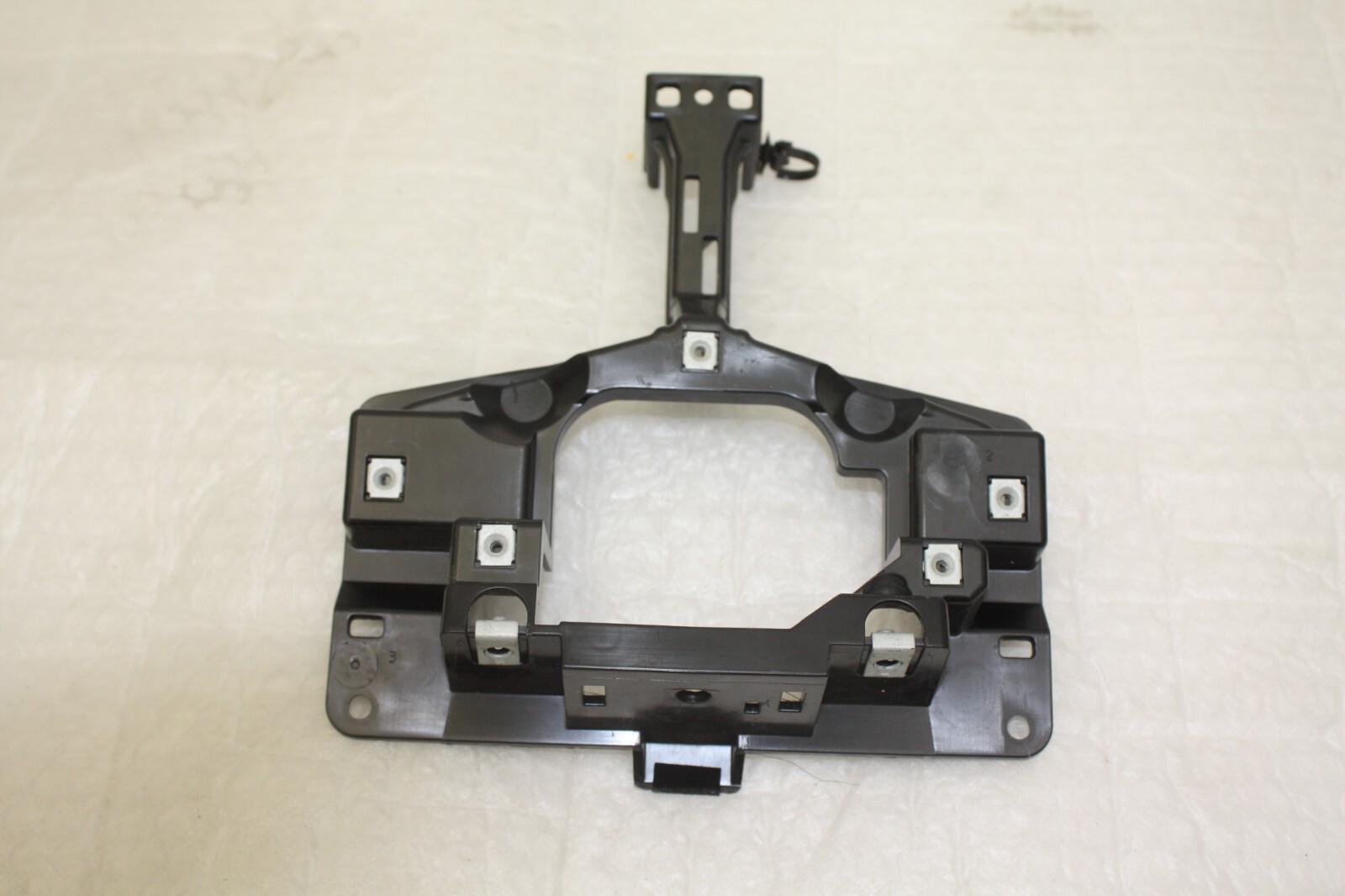 Ford Focus Dashboard Support Bracket 2018 TO 2022 JX7B-A044B48-E Genuine