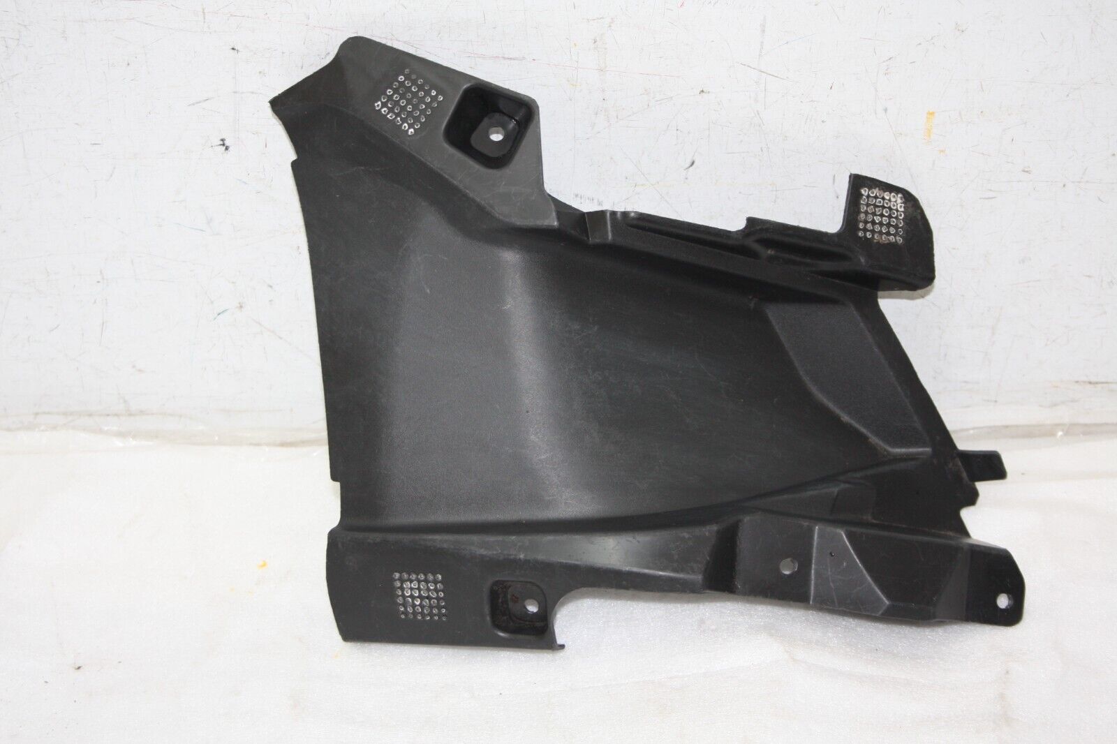 Ford Focus Front Bumper Right Support Bracket 2022 ON NX7B-17E888-A Genuine