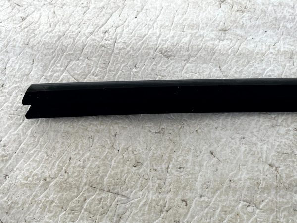 Ford Focus Front Right Door Window Belt Weatherstrip 2011 2018 1890786 Genuine 178319169678 8