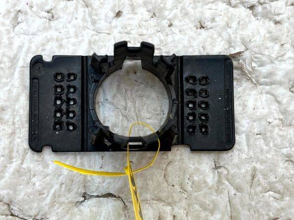 Ford Focus Rear Bumper PDC Parking Sensor Bracket JX7B 17906 B Genuine 178541983308 4