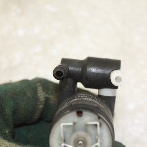 Ford Focus Washer Bottle Tank Pump 2011 TO 2018 8V61-17K624-BB Genuine - Image 11